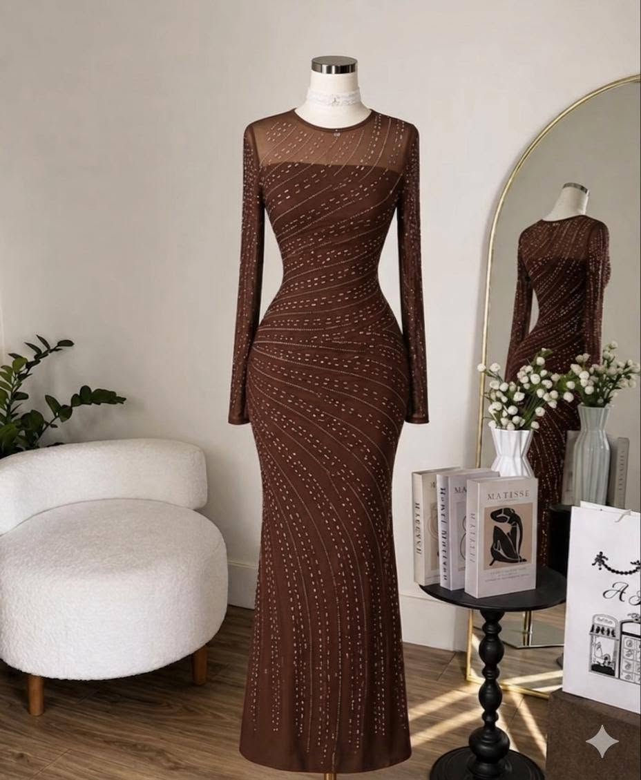 سلام عليكم 
فستان نسائي فخم 🌿 
🧶🧶نوع الخامه ليكرا 
القياسات 🌹فري سايز 🌹 يلبس وزن 45 الى70

السعر 25 الف 
للحجز: ***********
