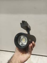 إناره موجه 3 ألوان أصلي سعر القطعه 7000  عدد 15 قطعه 07723766800