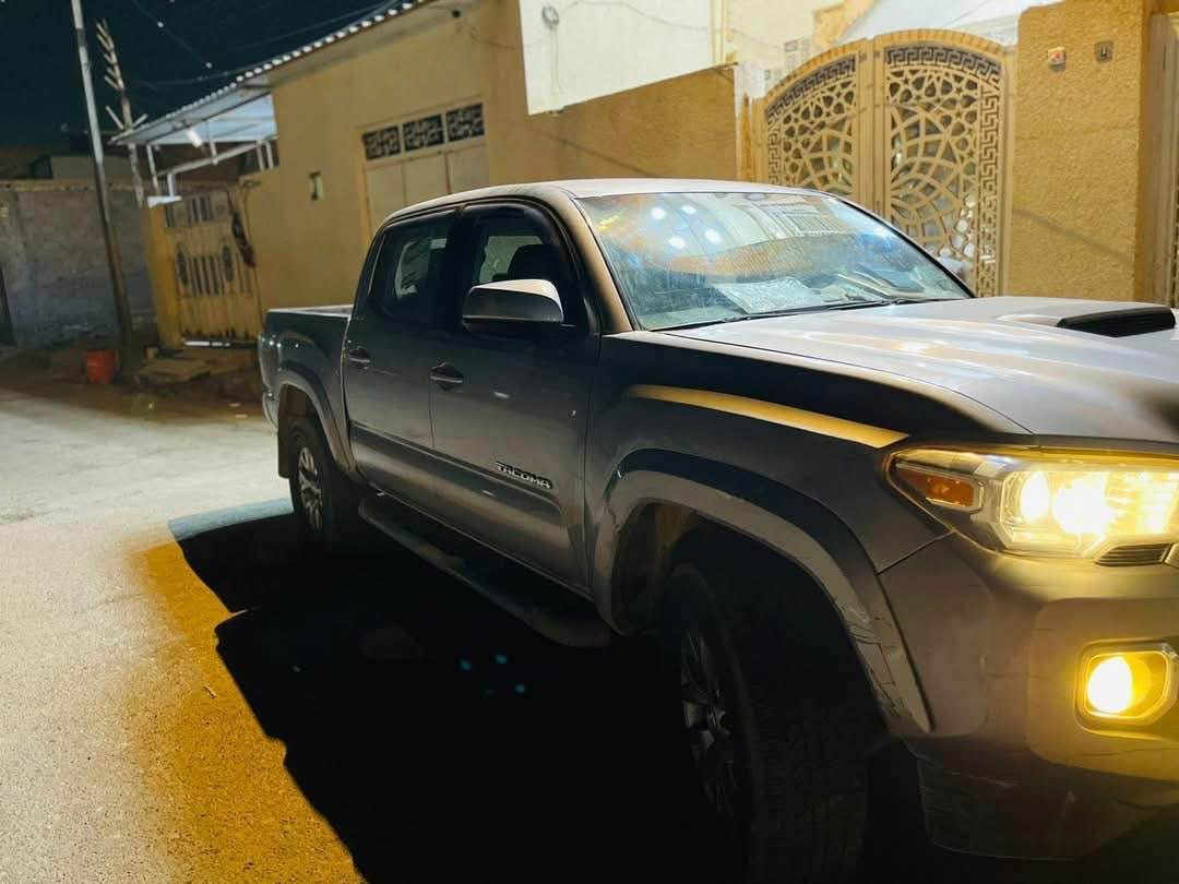 تيوتا تاكوما مواصفات SR5 سياره جاهزه من كل النواحي محرك 2700 حجم 4 سلندر سنويه بسمي تحويل مكان السياره ميسان *********** عمارة, ميسان
