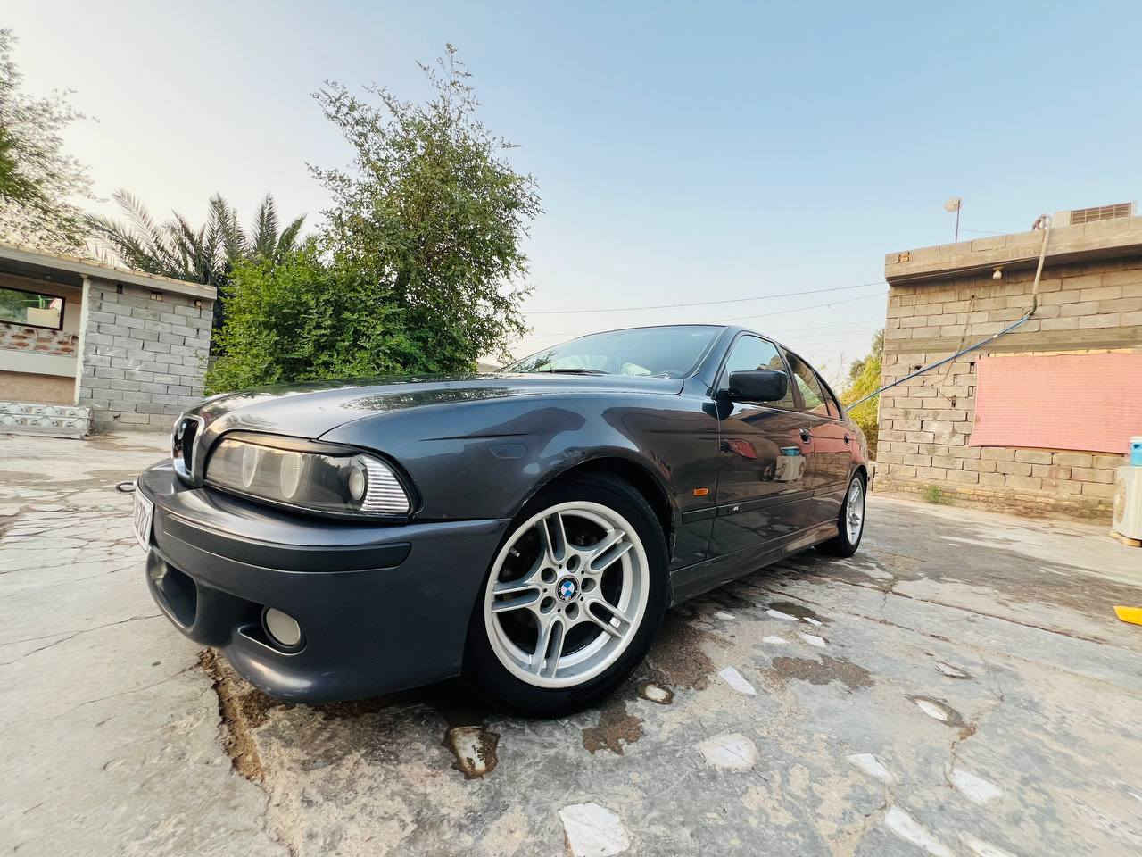 سلام عليكم BMW e39 صقر 528 حجم .محرك 525 6v  محرك كير كله كفاله حداده تيارات  ويل M ترايش M تبريد شغال   رقم شمالي اربيل مكاني بصره  لااستفسار ***********
