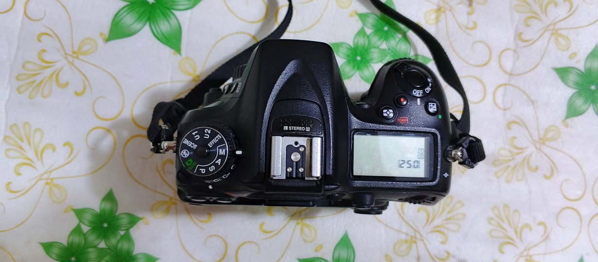 كامره نيكون 7100 شتر 11k ملحقاتها بطاريه وشاحنه وحزام ورام وعدسة 50mm وقبق وجنطه نظافه 85% سعرها ٦٠٠ الف بيها مجال مكاني ناصريه موجود توصيل جميع المحافظات


**إذا كنت صاحب هذا الإعلان وتريد حذفه لأي سبب، رجاءا أرسل رسالة إلى الدعم الفني**