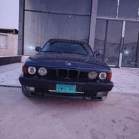 بي ام 525 للبيع  محرك كير حداديه شرط كير عادي  مكينه 25  موديل 1992 را...