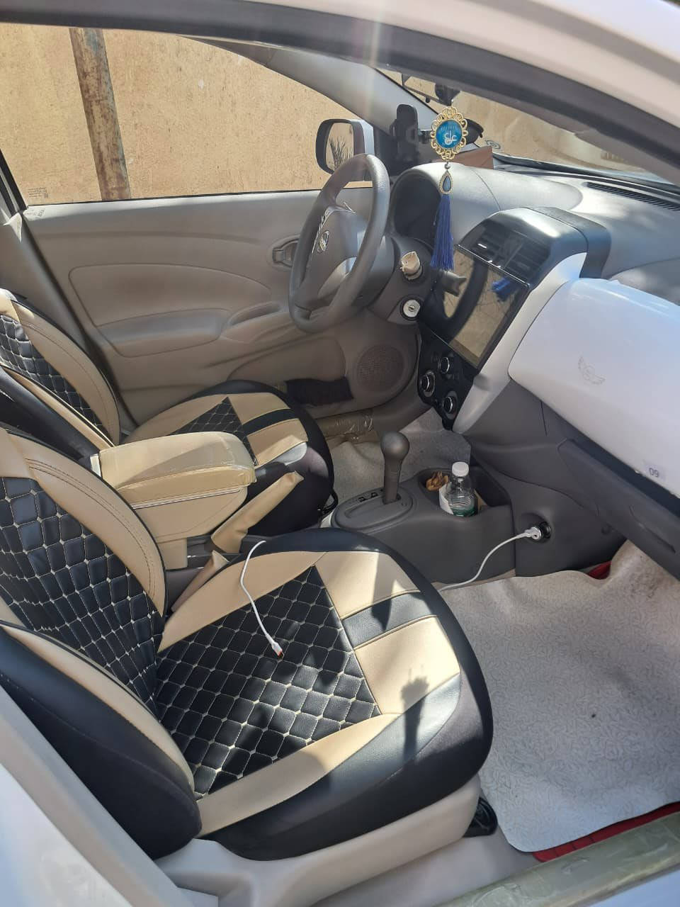 ‏نيسان صني موديل 2024 كفالة عامة
‏رقم أربيل فول مواصفات 
‏شباك نحلة 
‏هندية مدوشمة قمارة وأرضية وصندوق 
السياره ما متعوده مال بيت 
ماشية33 الف 
السعر 130 وبيها مجال 
العنوان العشار الرباط 
رقم الهاتف 
***********￼
