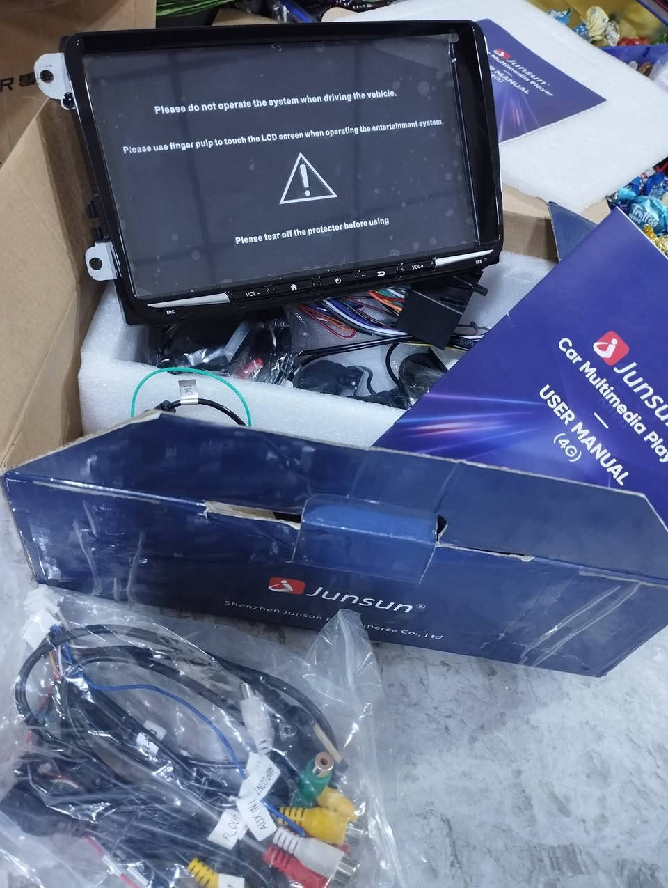 شاشة سيارة تدعم كاربلي بنظام أندرويد 12 مقاس 9 بوصة مع نظام ملاحة GPS سعة تخزين 4+64 كيكابايت وتطبيق يوتيوب بسعر ٧٥ الف


**إذا كنت صاحب هذا الإعلان وتريد حذفه لأي سبب، رجاءا أرسل رسالة إلى الدعم الفني**