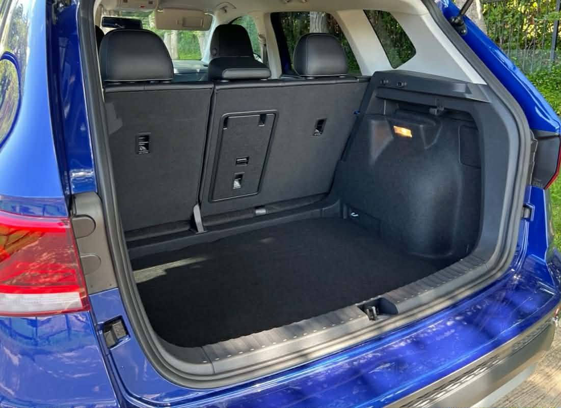 للبيــــع بسعــــر مناسب 🔥

فـولكــــس فاجن تاوس 🚘

وارد امريكي موديل 2022 

محـرك 1500 توربو

فــــول مـواصـفـــات

بصمة ابواب+ تشغيل

تشـغـيـل عـــن بـعـــد 

كـشـنــات تـدفـــئـــــة 

تبـــريـــد قـطـعـتيــــن

رادار أمـامية وجـانبي

بعــد بيـها مواصفـــات

السعر 177 وببها مجال

ضررها چاملغ امامي فقط بدون دواخل بدون ايرباك

صــور الحــادث مرفقة مع الصـــور 

عنوان السيارة الموصل اتصل وتدلل

‎***********
***********
