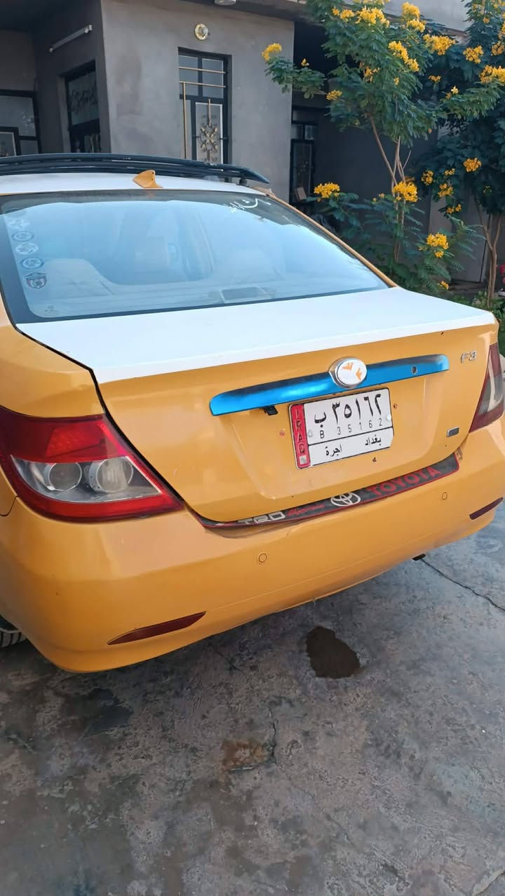 byd f3 2011 
بي واي دي f3 كير ومحرك لانسر كير عادي محور غاز موديل 11 هيئه غرامات مصفره بيها بارد باب سايق( *********** )خانقين
