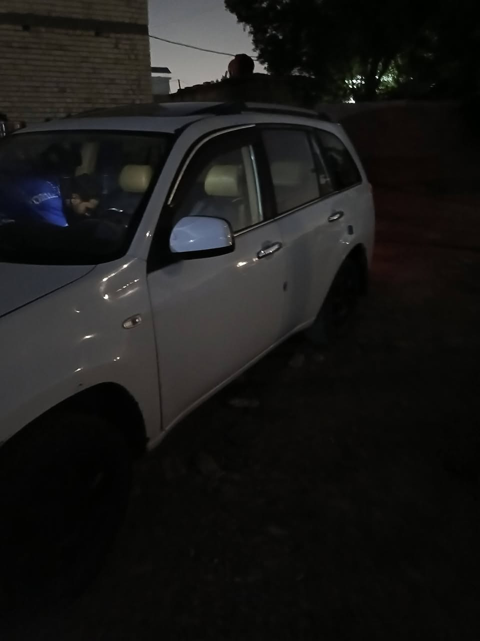 تيكو 13 مكينه كير بلجيس
كشر كدام عينك 
راعيهايريد تحويل 
مكاني بغداد الري مجاور الشرطه الرابعه
***********
