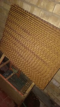 حلفات جديدة • للبيع • كارتون • مستلزمات منزلية