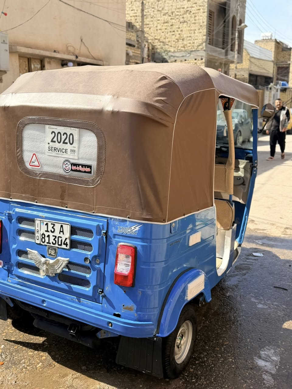 سلام عليكم تكتك ٢٠٢٠ رقم وسنويه تكتك جاهزه للاخير نضافه شوفت عينك بيهة بس لغد معمر باقي كفاله مكينه فقط بوشه وبستم مكاني العماره سعر ٦٥٠٠ وبيهة مجال 
***********
