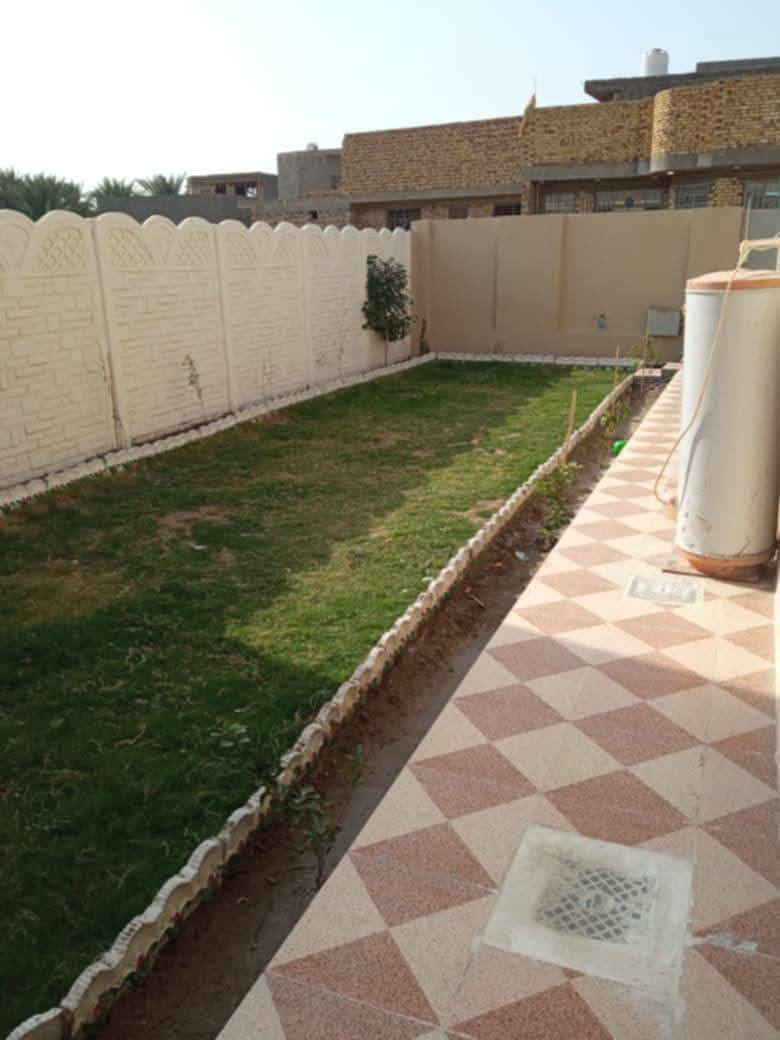 دار للبيع طابو زراعي سند 25 الموقع حي الجزائر قرب تانكي الماء عبر السكة المساحة 321 متر بناء حديث 2 غرف نوم هول صالة مطبخ حار بارد وحديقة
البيت الارضيه مرمر تركي والجدران اسباني عرض الشارع 7 متر 
للاستفسار مكتب النبل للعقار والبناء والهندسه 
***********واتساب 
***********
