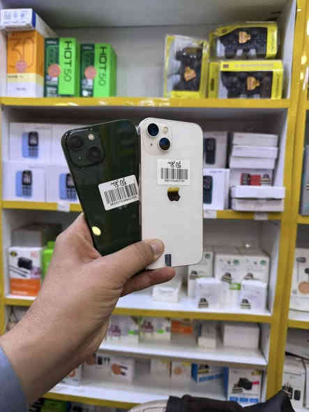 وصول أجهزه أمركي نضافه 100/100 
13 برو ماكس بطارية فوك 90الذاكره 512 والذاكره 256
13 العادي بطارية فوك 90الذاكره 128
12 برو ماكس أمريكي بطارية فوك 90
11 العادي الذاكرة 128 بطارية فوك 90
الديوانيه عفك بدايه شارع المصورين 
الفهد للهواتف النقالة واتساب 
***********
