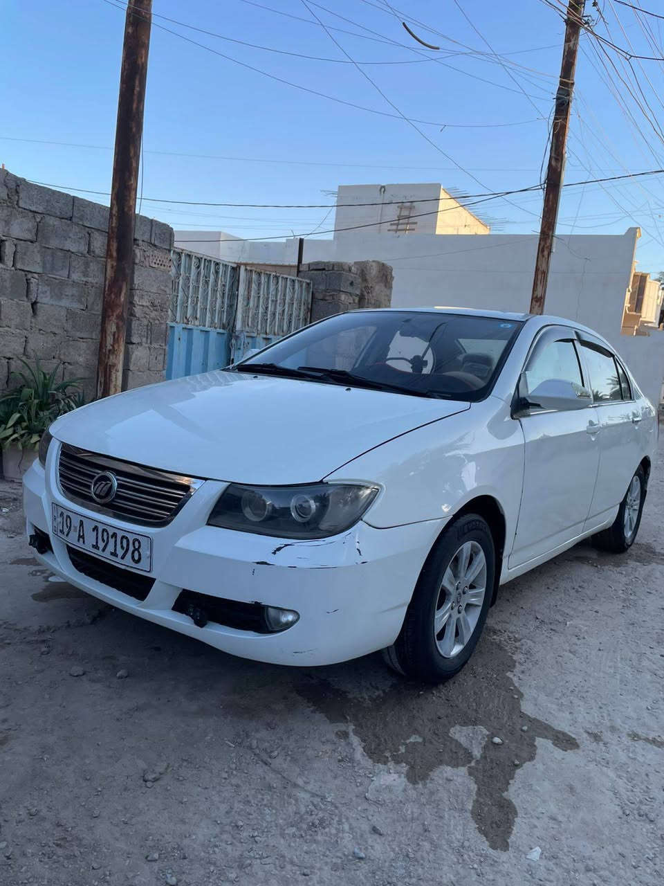 السلام عليكم سياره ليفان 12محوره كورلا مكينه وگير عادي صدر مكينه گير خير من الله تبريد يرادله بس قايش السعر ٤٢ العنوان بغداد ***********
