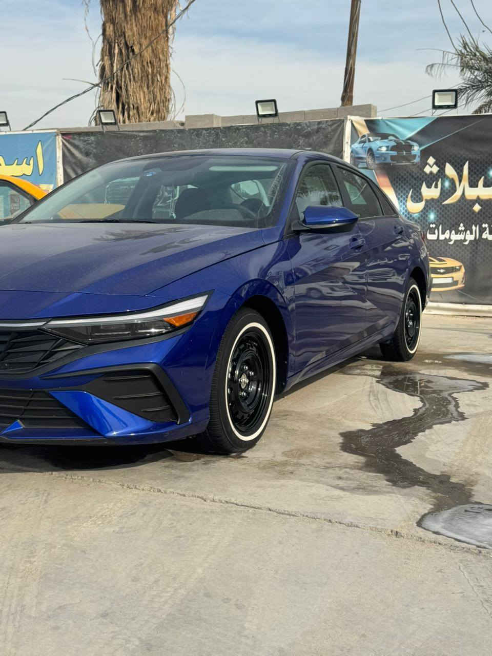 سلام عليكم اللنتره مديل 2024 بيها فقط بنيد فول مواصفات ماعده الفتحه مكينه 2000
ماشيه 10 سعر 175 بيها مجال قليل سياره بسمي حره رقمها بصره  
***********
