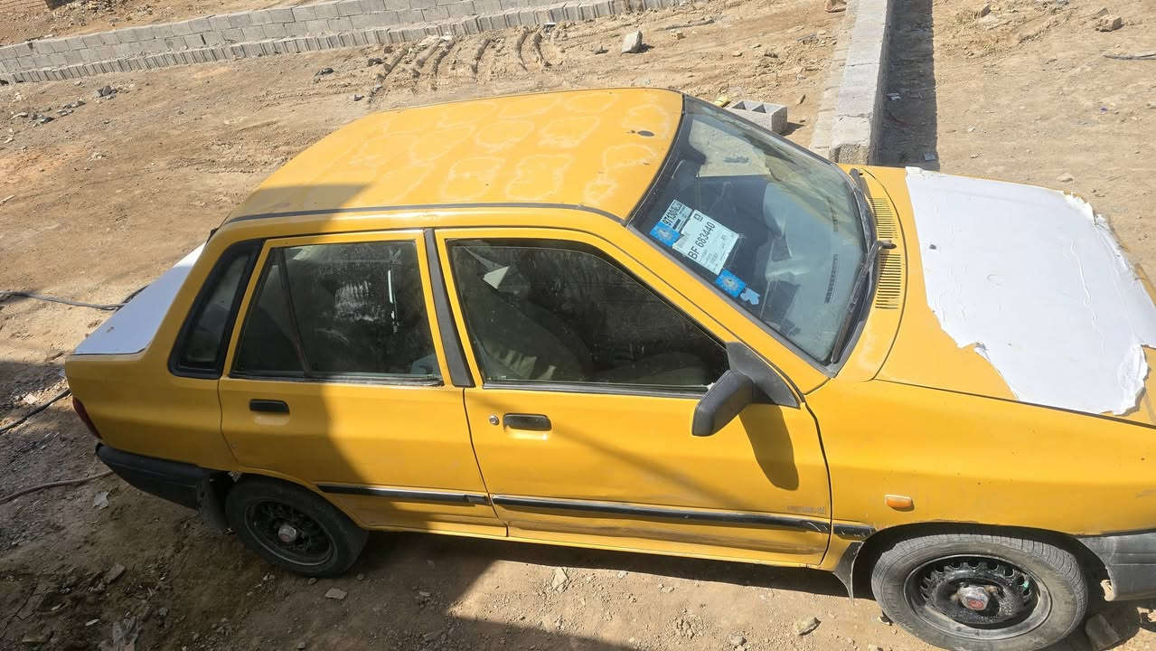 السلام عليكم سايبه البيع موديل ١١
سياره بسمي رقم نكليزي 
السياره بيها تنقيص وتبخير 
بكان السياره بغداد النهروان 
تخم تايرات جديد 
سعر السياره ٢١ وبيها مجال الطيبين  
الستفسار  ***********
