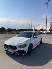 CLA35 AMG • ٢٠٢٢ • ٢٠ الف كم