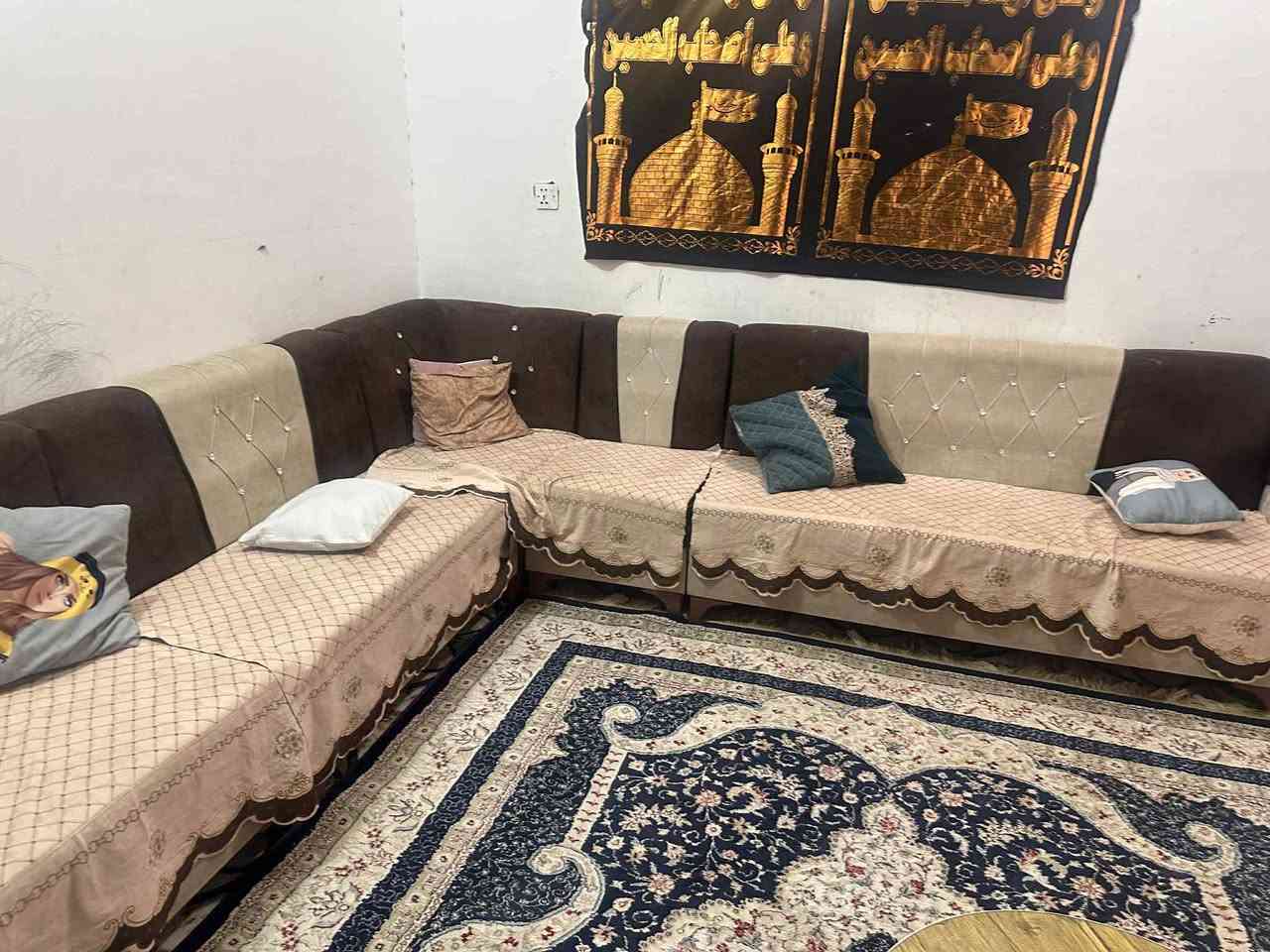 تخم ملكي فخم عشر نفرات سعره 400 وتخم ديوان عشرا نفرات سعره 200 بيهم مجال عنوان كربلاء 

‭0776 290 4332‬
