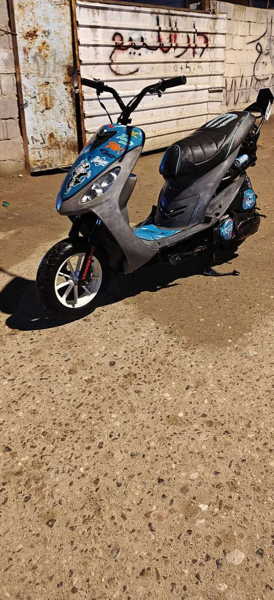 سلام عليكم قجمه البيع دراجه مامفتوحه سعرهه 600وبيهه مجال 
مكاني البصره ابو خصيب رقمي ***********
