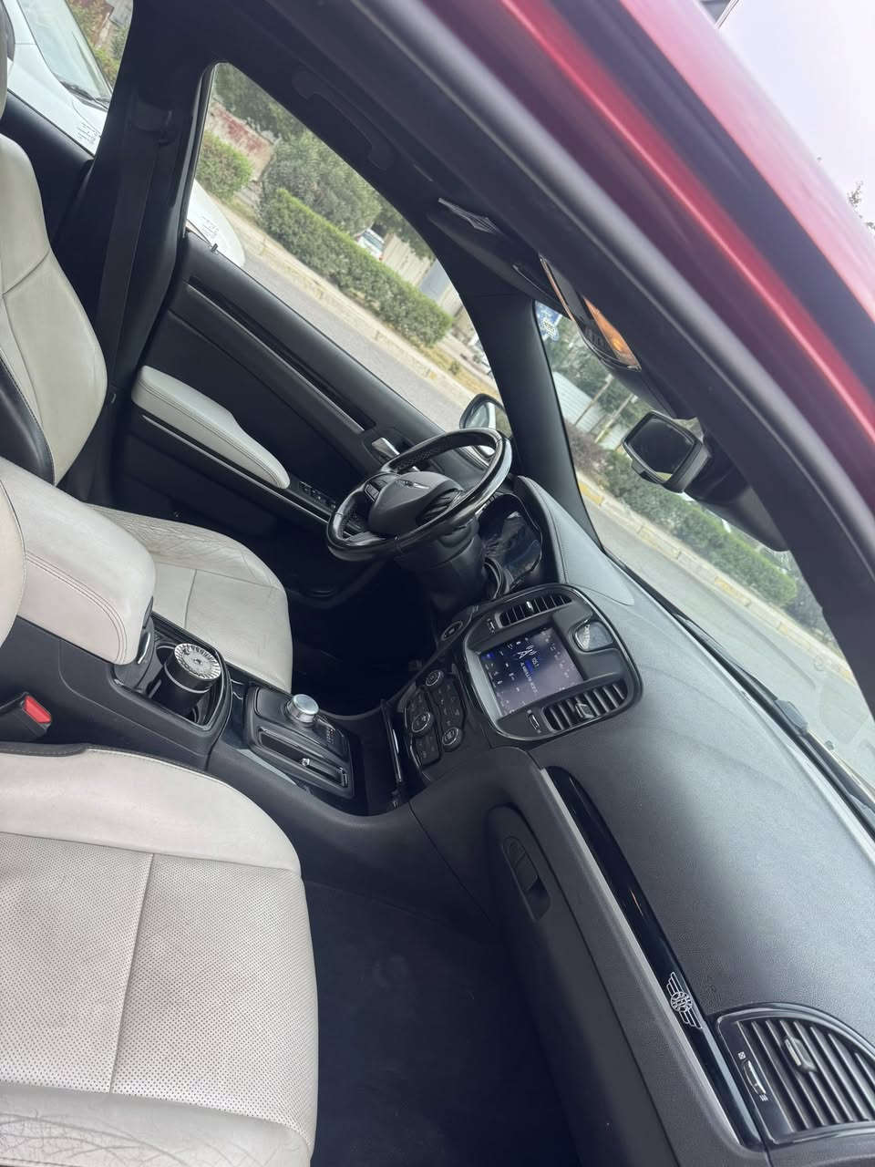 اوبامهًً خليجيً ٢١ مفولهً مابيها أي ضرر بنو رامه كاملهً
بيها شخطً زغير باب الوره سايقً موضح بصور يساره جديده سعر ٣ شداتً واربعين ورقه ***********
