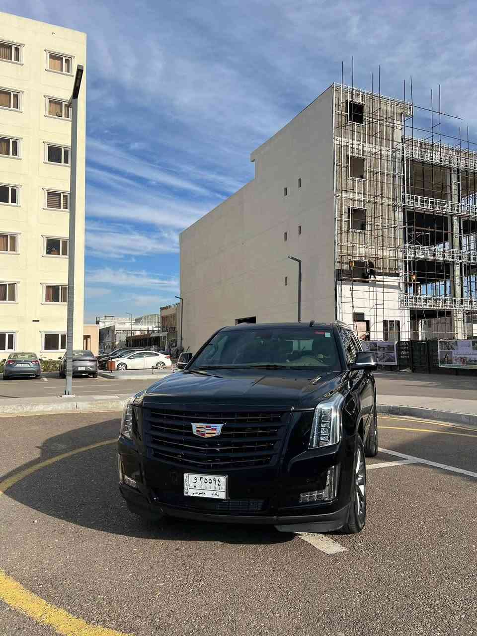 الفخامة الامريكية
كاديلاك اسكاليد 2020 بلاتينبوم 
بلاك ( خـليـجـي ) ماشيه 98 الف 
مكفوله من الضرر والصبغ رقم بغداد بأسمي 
رقم صاحب سيارة***********
فقط اتصال       
السياره فول 1/1 
السياره فول ومعروفه للجنايه 
بدون بارد  ،بدون حتى شخط
دعاميات هم بدون صبغ غاز
محرك كير بشرط مامفتوح 
سيارة  نظيفة كلشي عل بلاد لوك 
باسمي السنوية بشرط تحويل ثاني يوم 
مكان السياره بغداد
><><><><><><><><
محرك  : 8 سلندر 6.2 ‎
محـرك كير بشرط ما مفتوح
====——====———====
السيارة احلى من الصور 
====——====——=====
‏‎ 
‏‎مواصفات فــول⚜️
تشغيل عن بعد
‎سلايد
‎شاشة كبير 
‎شاشة لمس
‎ثلاجـة
نضام اصطفاف ذاتي 
نضام قياده sport
نضام قياده في الثلج 
نضام قياده اقتصادي 
‎صندوك شفط
مساج للكراسي الامامية
‎كشن جلد
‎كشن تبريد تدفئة 
‎كامـرة 360 
‎حــساس خلفي امامي
‎خمس  كامـرات5️⃣
‎شحـن موبايل 
‎سقف DVD
‎كلا كشن ayepat 
‎كامـرة فـوول HD
‎يدة بصمة 
‎ ليـد دوسـة ويده باب 
‎دوسـة كهرباء
‎كامـل زينون 
‎رادار امامـي و خلفــي 
داخـل السيارة بيجي
‏‎كشـن خزن
‎كامــل سماعات بلادي
‎داتا شو 
‎مرايات الجانبـي رادار 
‎قاصــة
كشنات الخلفـي كهربائية
السعر 40 الف وبيها مجال بسيط
