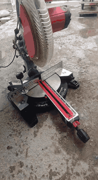 كتر جديد مامستعمل بس مره وحده دوار اي زاويه يكصهه ومتروك لبيع حجم جبير مخذه180 الله شاهد أريده 150وبي مجال قليل عل فحص عنواني كربلاء سيف سعد الاستفسار خاص او الاتصال***********
***********
