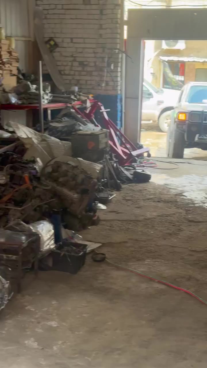 الشغل لمرتب
يدلل الطيب 
عنوان باب الشرجي 
***********
