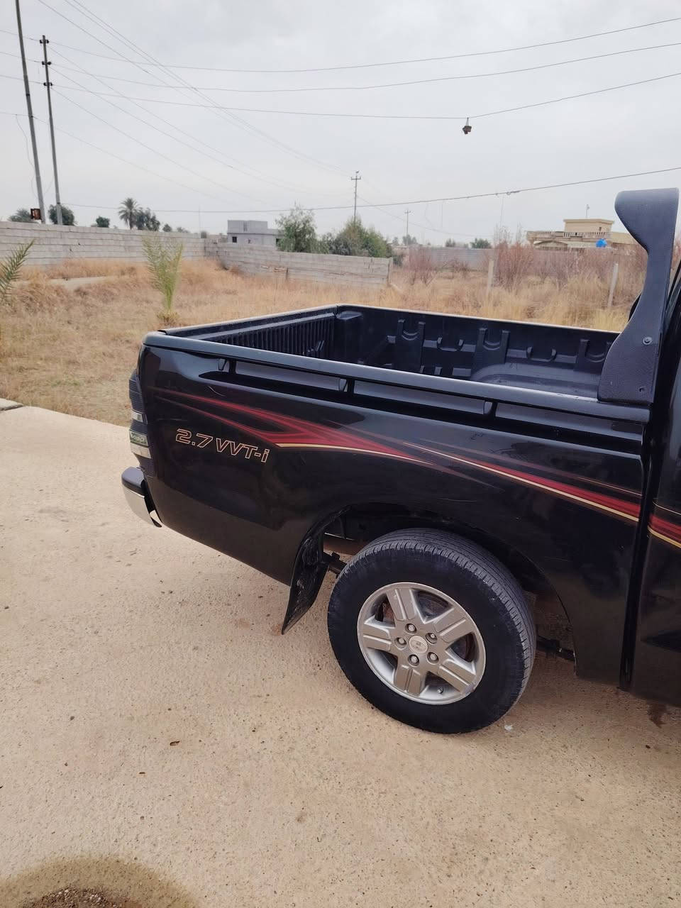 السلام عليكم تويوتا هايلوكس ٢٠١٤ ناصي كويتي كير عادي رقم دولي بيا صبغ باب السايق وبارد باب البدي ماشيه ١٤٤٩٠٠كم باسمي تحويل سياره جاهزه من كلشي سعر ١٨٥ورقه رقمي ***********
