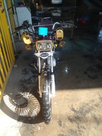 دراجة • قابل تفاوض • صفوان