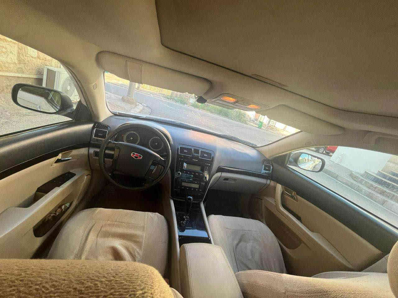 ام كراند 8 موديل2013 كير محرك هه مي بشرط بي صبخ بئ دعم تحويل بشرط 
17$ ورقه غرامه يي سه ر دي ژ سعري هين خار 
سعر 78$ ورقه 
رقم موبايل *********** زاخو
