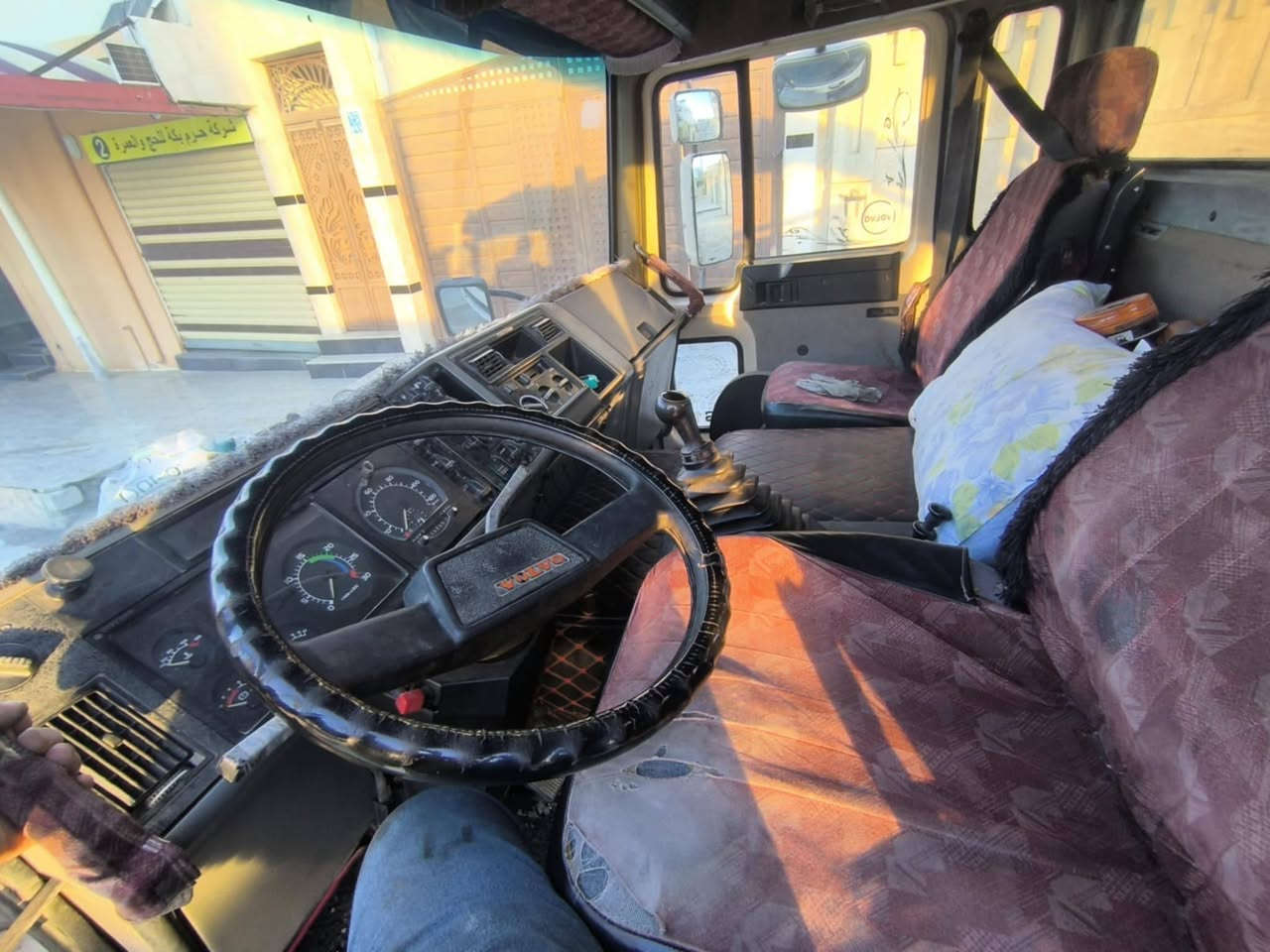 فالفو موديل2000 سياره مكفوله بم نوزل بلادي
هياب 4.5طن 5سلايت 2دهن 3يدوي 
سعر240$
موصل
‏‪0772 273 3144‬‏
