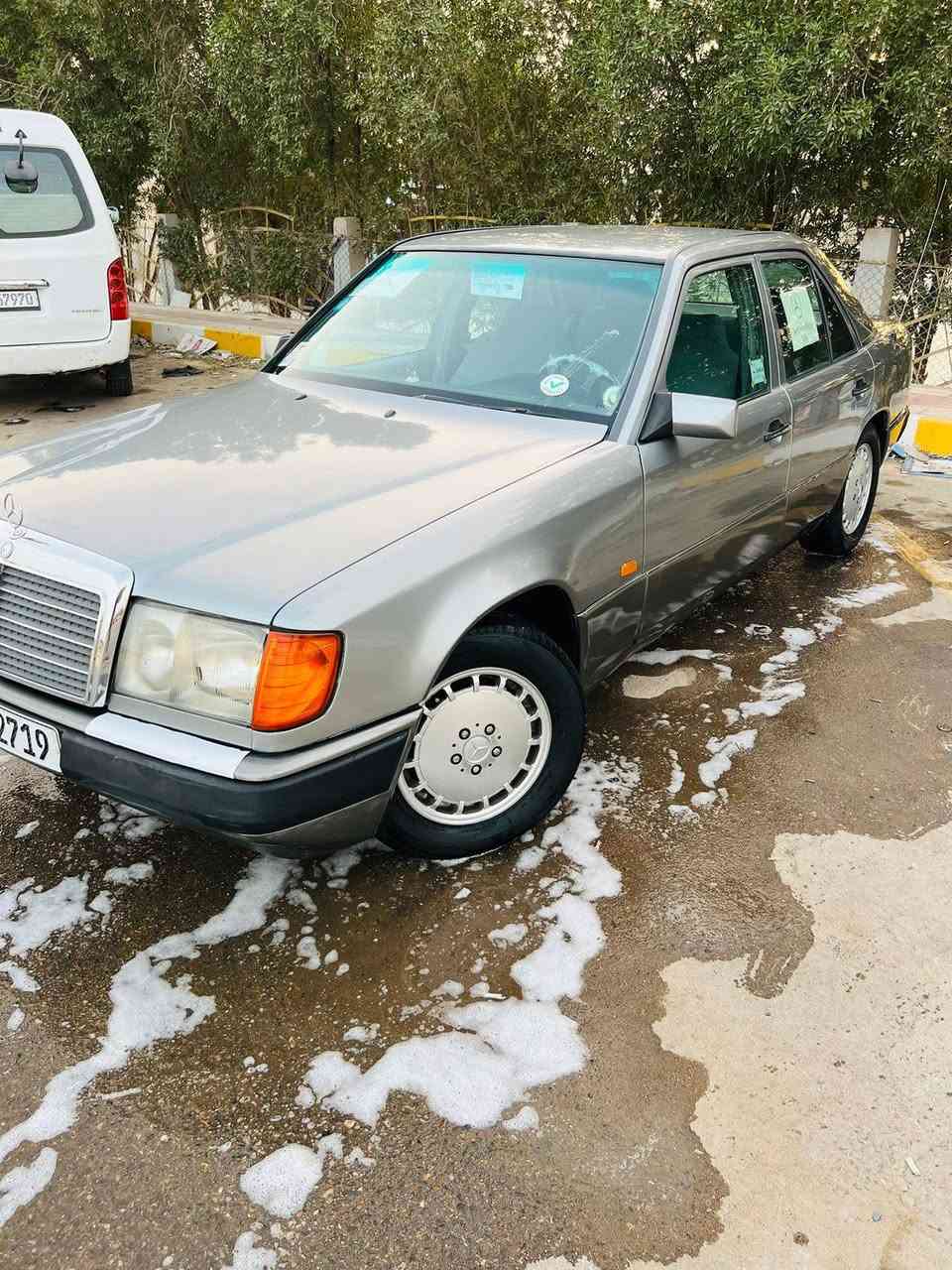 مارسدس دب 300Eموديل 1988محدثه 91 رقم بغداد انكليزي بسمي تحويل ثاني يوم سنويه ل 28 مكفوله كص ونقل جثه والعيب شرعي والضربه والخياس صبغ جماليه فقط جاهزه كير مكينه 2ونص ديلكو حداديه تبريد تخم تاير صارله سبوع من شاده قواعد دبلات وشواصي ع بلاد حساسات خلفيه جام 4كهربائي السعر 60وبيها مجال مكاني ناصريه مركز ***********
