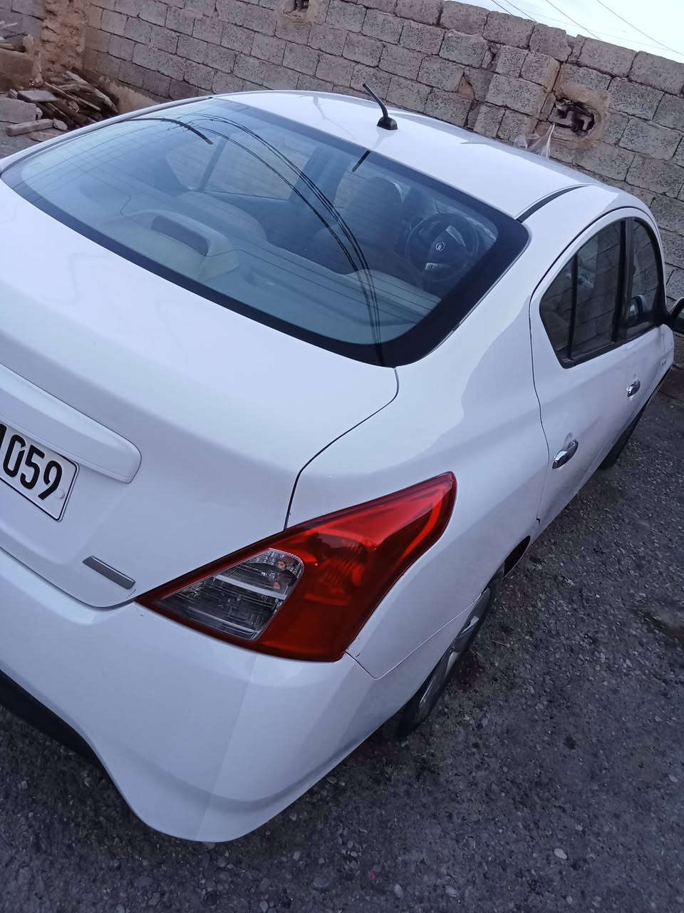 نیسان لا کشیمبایی مۆدیل 2016،،،،146هە زار ڕۆیشتووە دە عامی بۆدە عامی بێ بۆیاخی نیە سە نە وی رە قمی تازە یە بە ناوی خۆمۆیە تە رزە یە وردی هە یە بە چاو دیارنیە سعر 98 معاملە ***********
