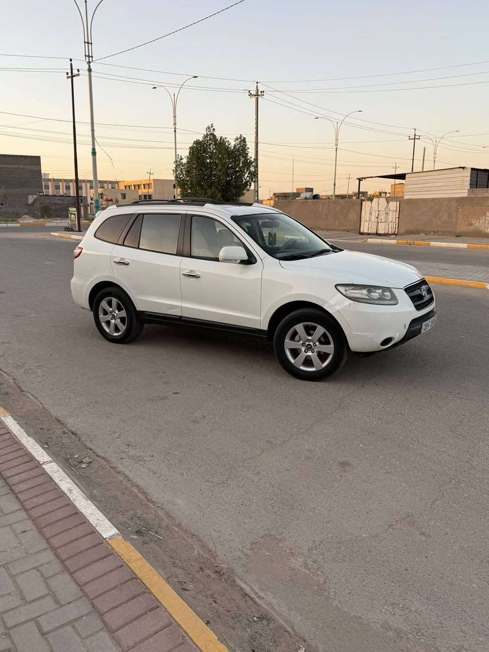 سنتافي ٢٠٠٩ خليجي
رش جامغ خلفي  بسيط كلش بدؤن معجؤن 

كير محرك شرط  حداديه تخم تاير تبريد 3 قطع جاهز فتح بل قماره

سياره فول ماعده البصمه اشاير بل مرأي 

رقم نكليزي بسمي مداور ثاني يؤم 
 سماوه سعر 115 وبيه مجال
 الاستفسار ***********
