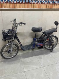 دراجة كهربائية • اخذ شلع