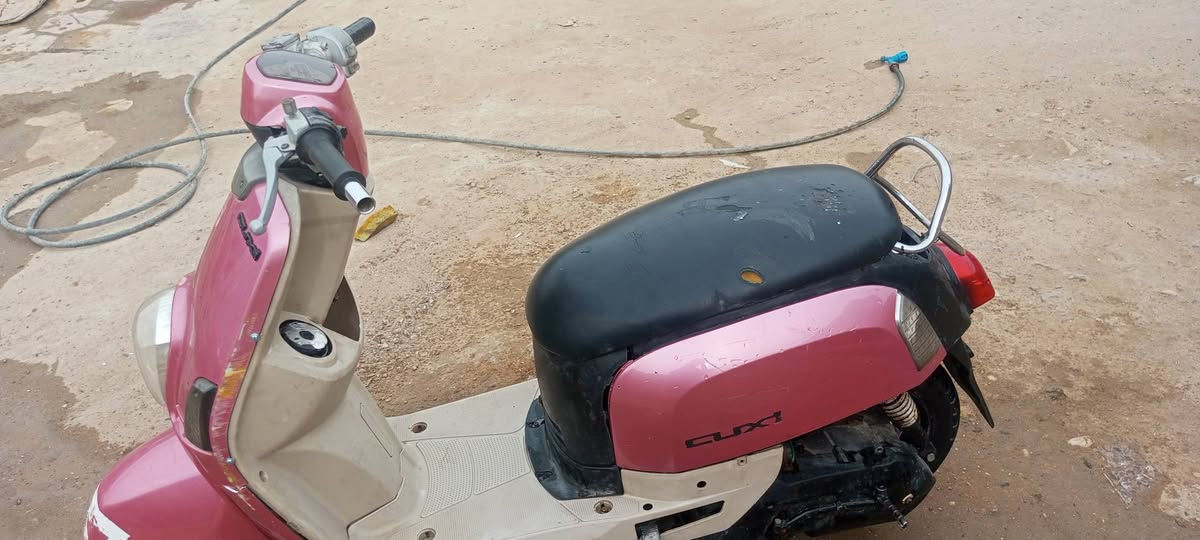 يا لله السلام عليكم  شباب دراجه بوليسي كابريتر بيهه وصل معرض شلعه ومعدل   السعر 425 بيع مستعجل الله شاهد   بيه مجال الشراي مكان كربلاء حي الشهداء الموضفين ***********
