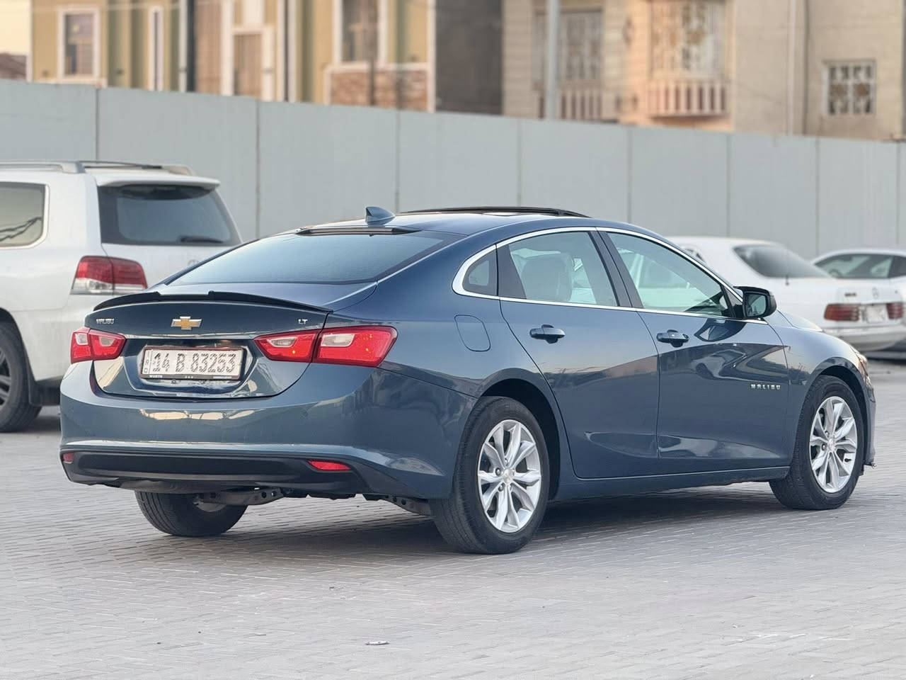 السلام عليكم
ماليبو موديل 2024 فول مواصفات 1/1
حادثها جاملغ وبنيد فقط باقي السياره كفاله من كلشي ماشيه 18mi الف سياره جاهزه وحلوه ماناقصها شي ابد 
السعر: 128
عنوان : البصرة- المعقل 
استفسار: ***********5
