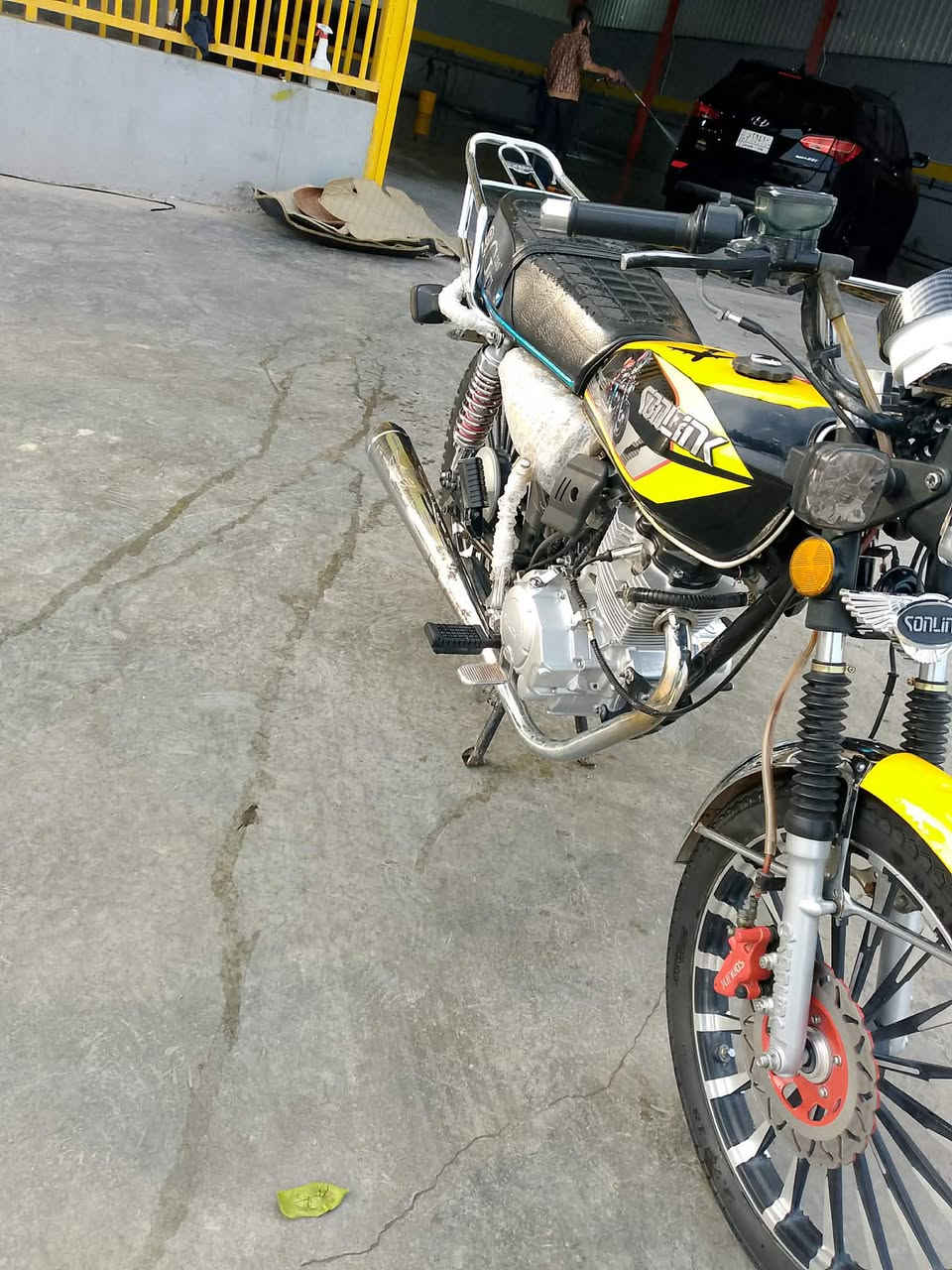 للبيع سيفان موديل 2025كفالة عامة من كلشي. اوراق كاملة مابيها اي نقص الرقم ***********السعرً750 وبيها مجال مكاني اديالى الخالص هبهب
