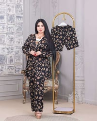 تراك نسائي • ٤ قطع • مقاسات L-3XL