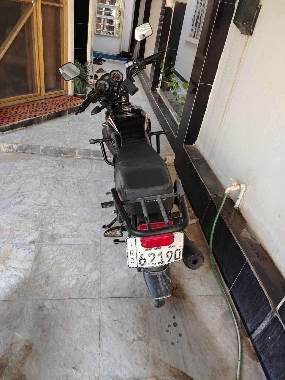 السلام عليكم دراجه شاينك للبيع في بغداد موديل ٢٥ محرك ١٥٠ سي سي مكفوله سنويه بسمي رقم بغداد لون اسود السعر مليون ونص للاستفسار الاتصال على الرقم *********** الدوره
