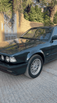 السعر 55 قفل
BMW 735i 
موديل 1991
مكينه 3.5 مفتوح شرط المكينه لا تنقيص ولا تبخير والكير كفاله تجي تفحص وتشوف 
رقم بغداد بسمي سنوية 27 هزه 25 اخوان السيارة بسمي لا بسم صديقي ولا بسم جيراني بسمي تحويل مباشر 
سلايت طكتين 
كشن كهرباء 
تدفئة كشنات
جام اربعه كهرباء كله شغال شرط 
داخل صاج 
كهربائيات كلها شغاله شرط
سنتر لوك بلادي بالسويج اربع بوب و الجنطه و قبق البانزين كله يقفل
تحويلات سبورت و ايكو و عادي كلها شغاله 
ويل كب 5
صدر امامي خلفي جديد 
باتري اليوم شاده بالكارتون 
لايت فول  
تبريد شرط ثلج 
مسجل بلاتوث سستم سماعات فول
سياره مكفوله من الضربه فقط صبغ جماليه
مكان السيارة واسط الزبيدية جاهزه للاخير كلشي شغال
***********
***********
