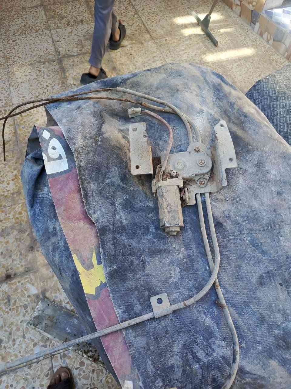 السلام عليكم دعاميه نظيفه  بيها ضرر شويه  قمجي كير اصلي نظيف  ماطور جامه مال طيره يم السايق للبيع***********
