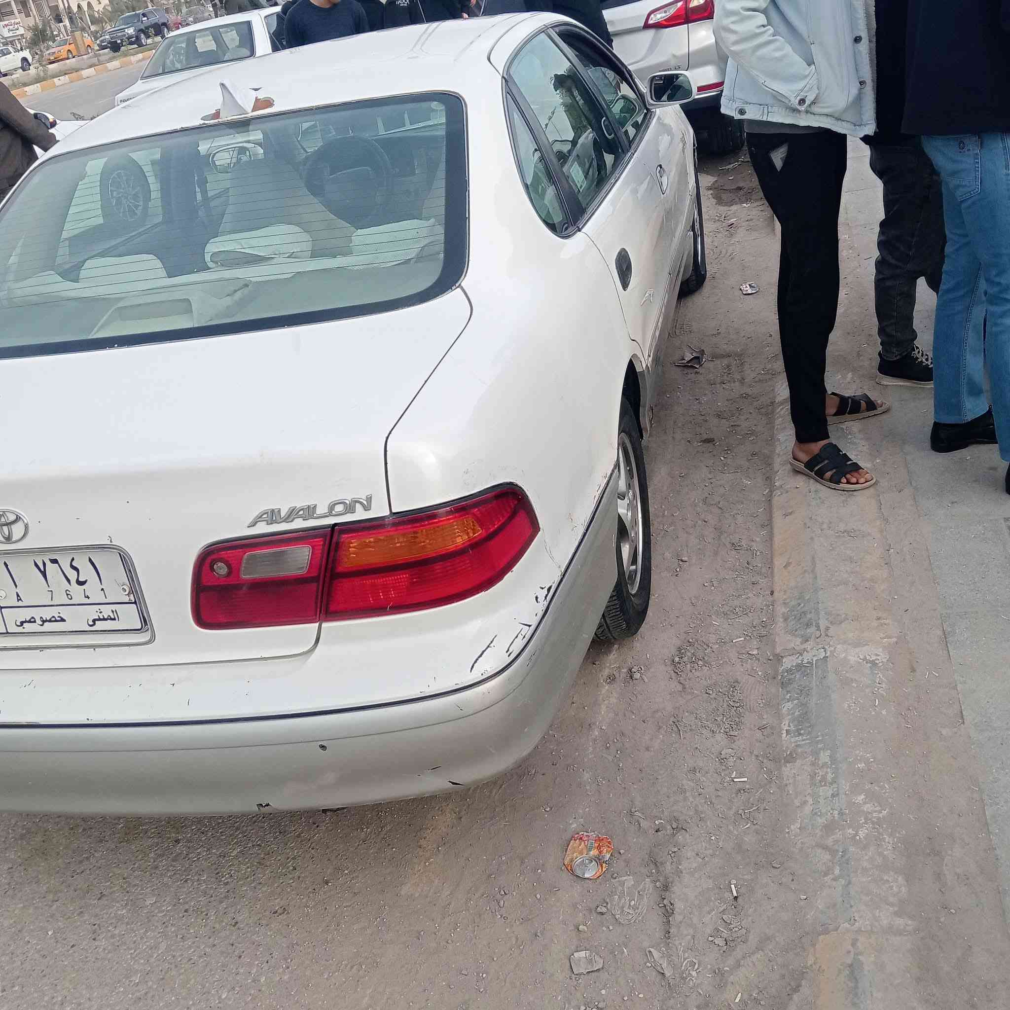 السلام عليكم افلون موديل 2000
رقم مثنى مشروع وطني تحويل .. وكاله ..
محرك بلاد 3000 ..V/6
كهربائيات كله شغاله 
حداديه 80%100
السعر 33 
مكاني ناصريه 
***********
