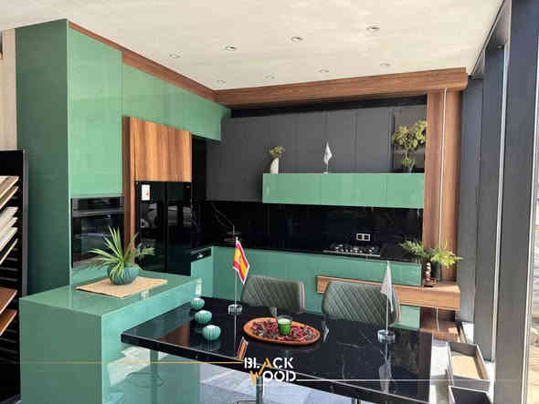 کوردی / عربی 

دیزاینکردن و جێ بەجێکردنی کاوەنتەریک بە مەوادی اکرلیک اسبانی لە بەغداد  
---------------
کۆمپانیای بلاک وۆد 
📍کارگــــە : سلێمانی , ناوچەی پیشەسازی 
📍پیشانگا : سلێمانی , ميكس تاوەر , بینای S ، قاتی 3 ، شوقەی 5
---------------
تصميم وتنفيذ  مطبخ الاكرلك الاسباني في بغداد العامريه 
شركة بلاك وود 
📍المعمــل : السليمانية – المنطقة الصناعية الأولى 
📍المعرض: السليمانية –ميكس تاور –البناية s –الطابق 3 – الشقة5 
---------------
📞 ***********
