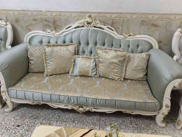 تخم ملكي تركي زان 10 نفرات مع طبله وسطيه مكان بغداد مدينة الصدر قطاع واحد***********
