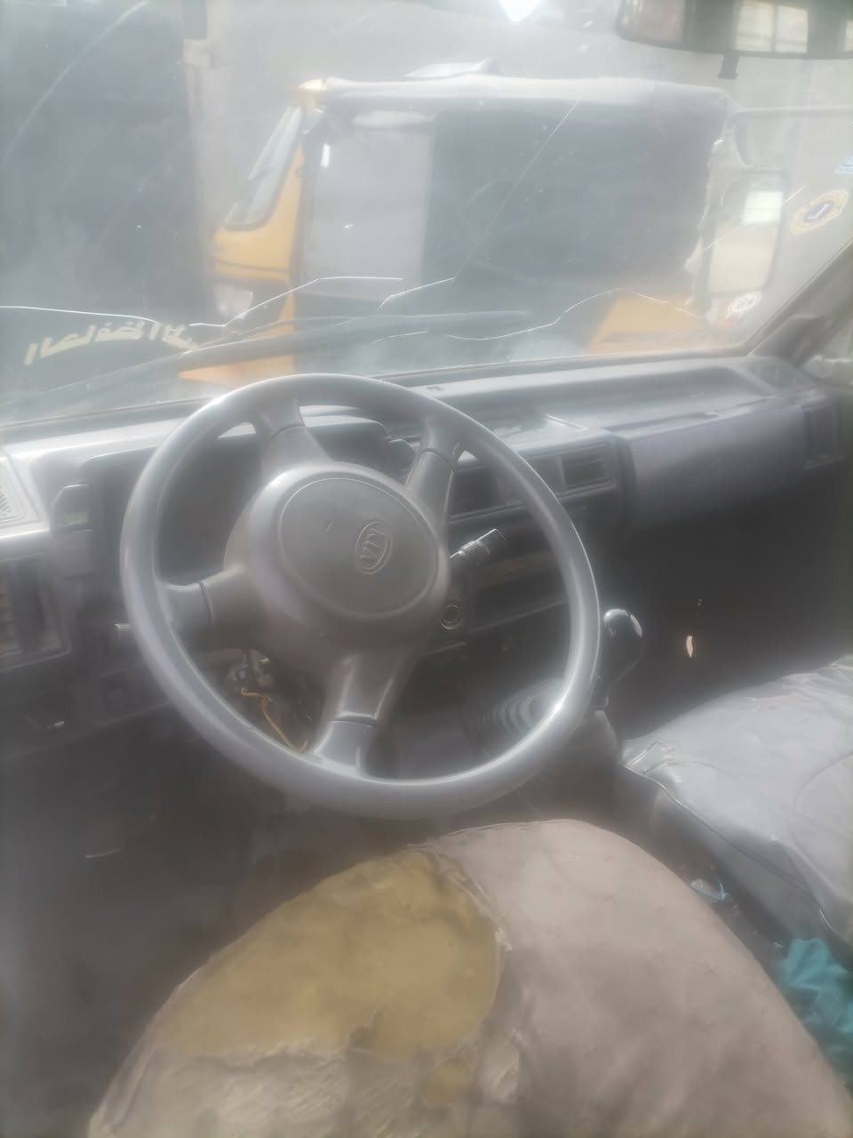 السلام عليكم كيا بسته لبيع موديل 94 مكينه  وكير واكسل خير من الله شواصي مكفولات مااندل صاحبها اكفلك سرقه وعشائر سعر 20 وبيها مجال شراي يتصل ***********

وترهم مراوس بسياره تكسي
