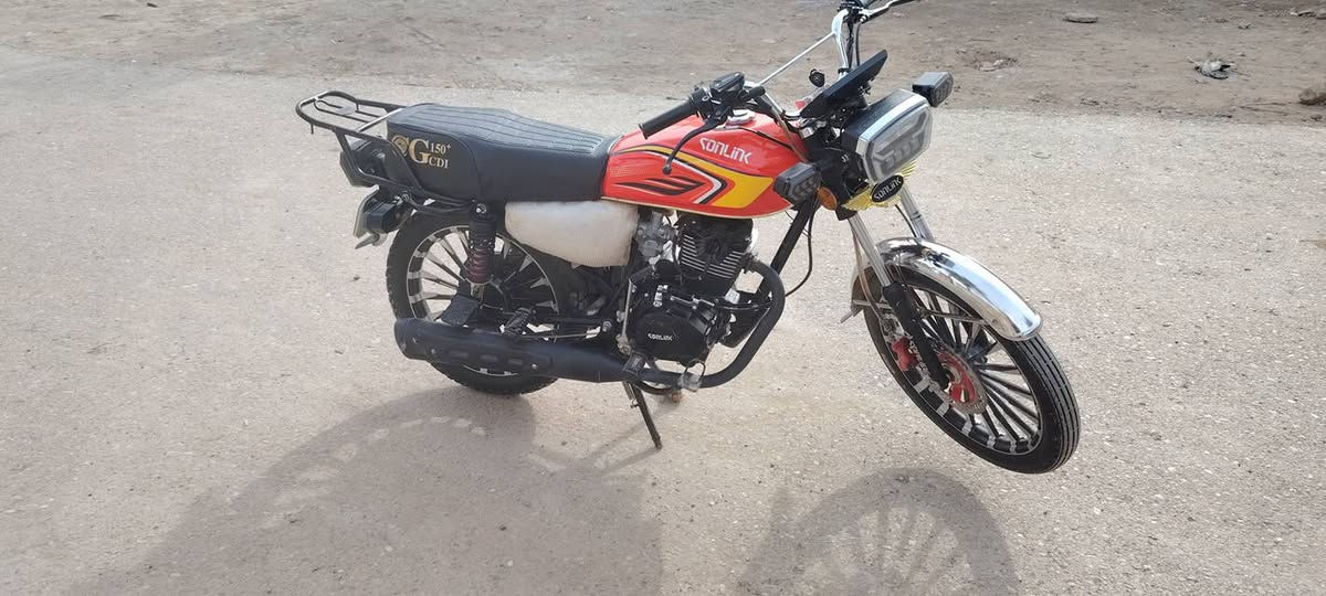 سلام عليكم دراجة سيفان سولنك 24نضافه مال 25البيع السعر خاص مكانيديالىالخالصسعديهالشط شراي تصل ***********ودلل
