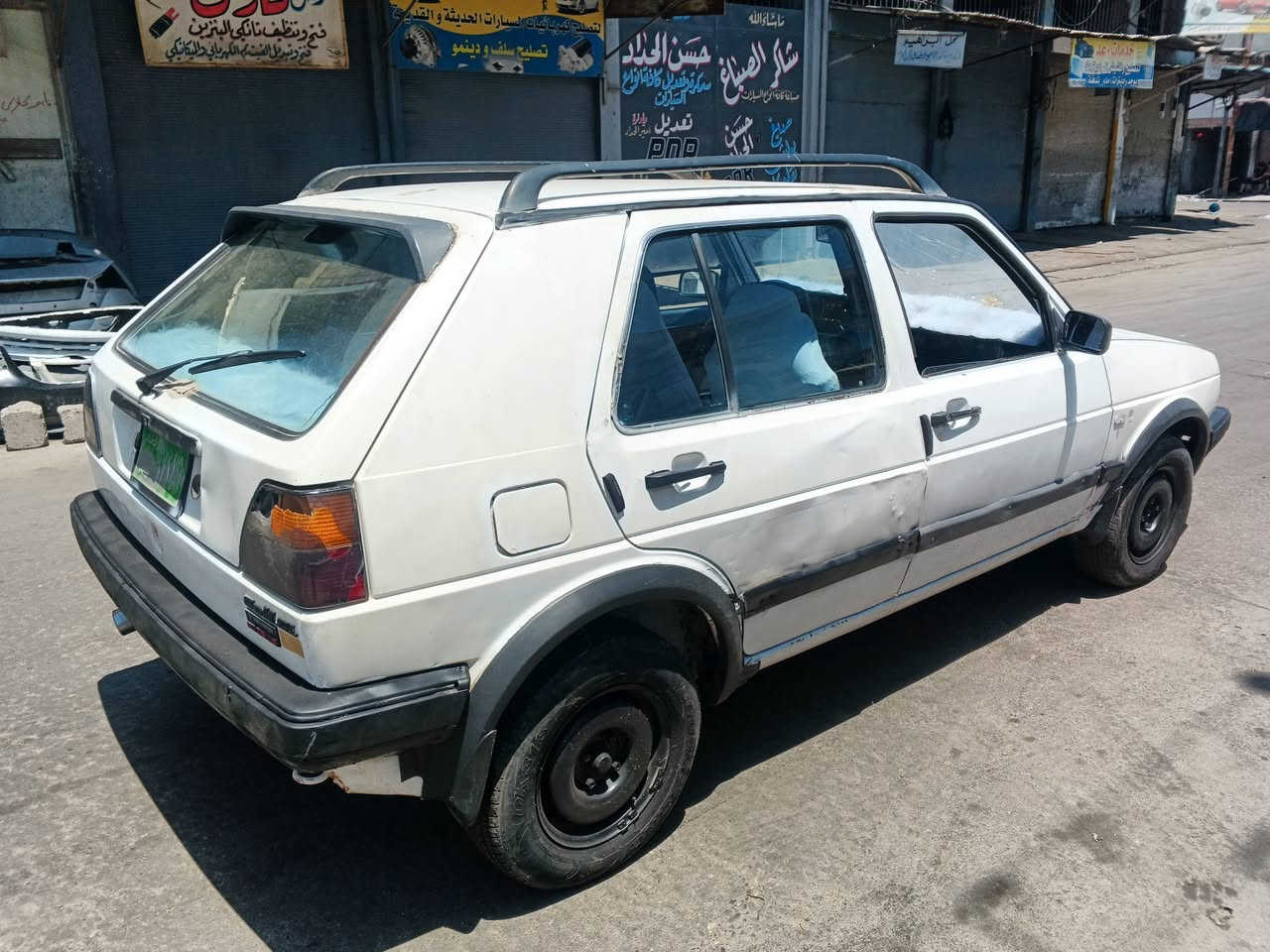 جول ف موديل 90 مكينه بيها بدايه صرف جير شرط طقم تايه بيض يا طخه بالتقمه شرط الوكاله وال شرط الوكاله والتحويل سياره شغاله سعر 16 مكينه صرف كربون مسجل ماستر.   ***********
