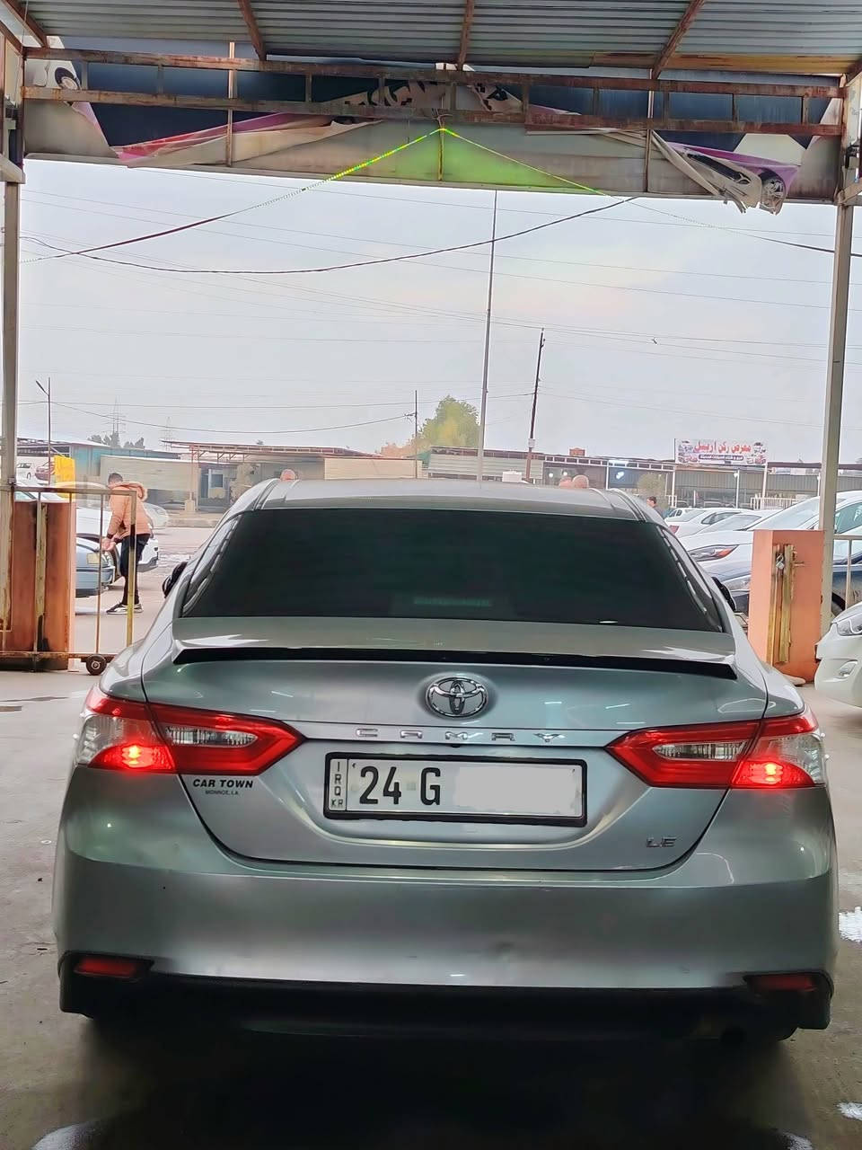 سلام عليكم سيارة تويوتا كامري موديل 2018 مواصفات LE
رقم سنويه هزا جديد بيه كوبون بانزين ماشيه 200_مكينه كير شرط ضرر نص بوند صبغ وبيه شبر بالجاملغ تعديل 
مراوسه حسب القناعة
عنوان طريق اربيل موصل ناحية برطلة
للاستفسار ***********/***********
السعر 180$$ وبي مجال
