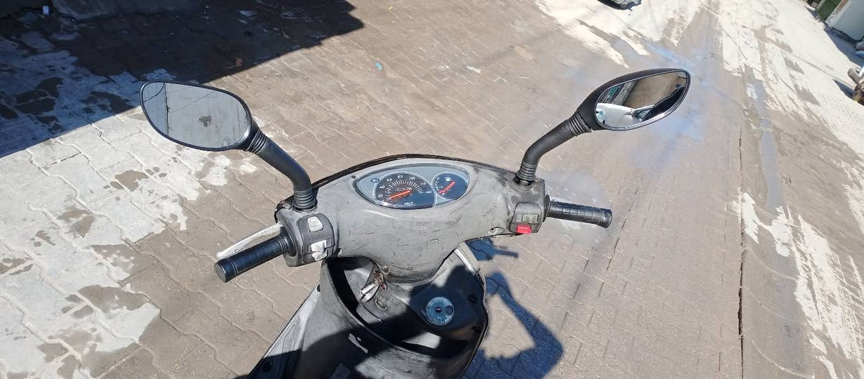 سلام عليكم 
بريز لايت ناصي 
مكينه ناعمه مكفوله 
كفاله عامه كامله مابيه نقص  تشيغل نكره  سلف هندر كل وقت للبيع سعر 550 بيه مجال للطيبين رقم *********** واتساب عنوان بغداد
