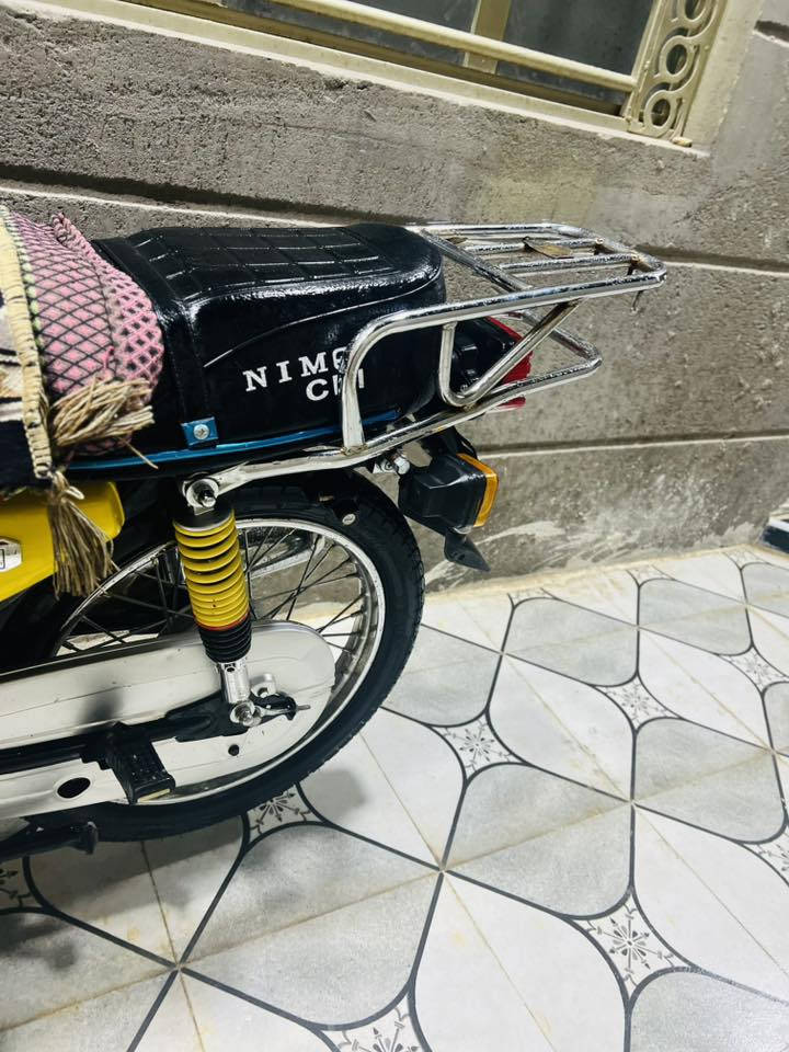 السلام عليكم
اربعه كير للبيع مديل 25اوراق سكنر 

دراجه بعدهي بلكارتو مامفتوح منها برغي 

مكاني كربلاء كنطره السلام الشراي يتصل وبي خير ويدلل 

***********
