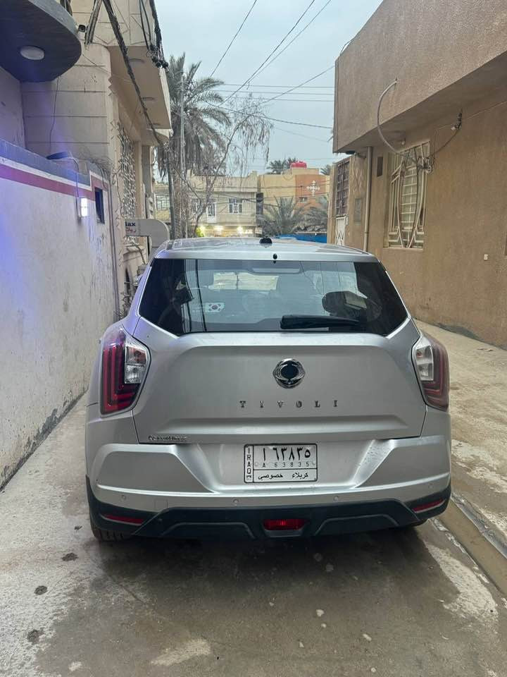 نوع السياره : تيفولي      للبيع او للمراوس 
الموديل : 2022
الون : سلفري 
مكان السياره : كربلاء 
رقم الهاتف: ***********

كشنات جلد 
بصمه
فول عدا الفتحه 
لايت زنون
محرك السياره : 1600
سبير مانازل 

السياره مطلوبه للشركه العامه للسيارات 

بعد سنه وسبعه اشهر تصبح حره 

السعر: 130 وبيها مجال

بالسعر الدينار العراقي : 19,250 مليون وربع
